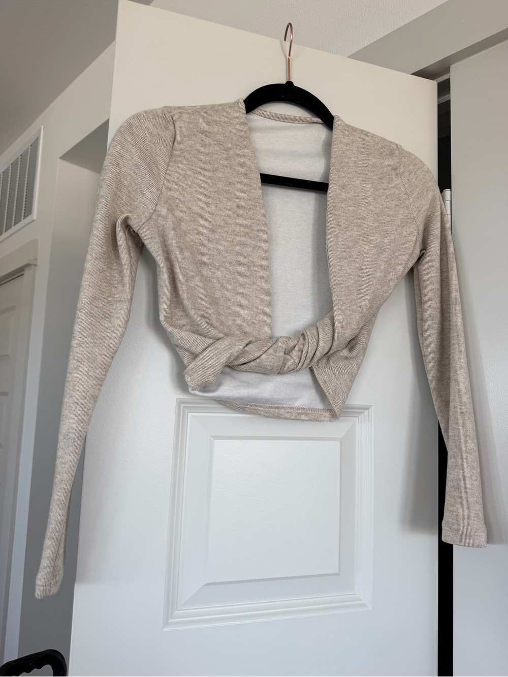 Knot-Front Long Sleeve Women's Sweater - Cream